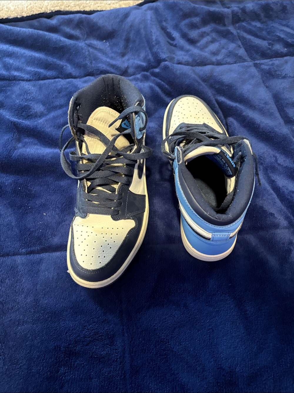 Nike Kids High-Top Sneakers in Navy and White with Light Blue Accent - Picture 5 of 5